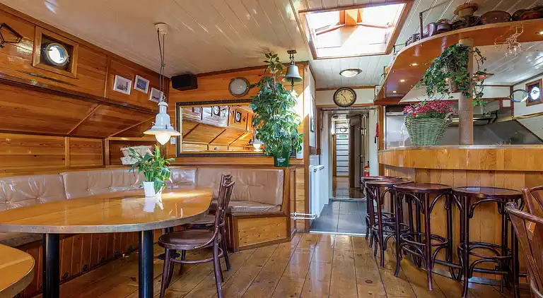 Holiday home in Leiden