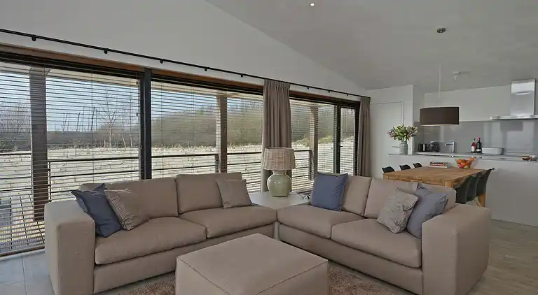 Villa in South Holland