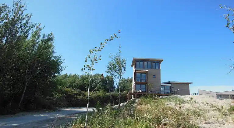 Villa in South Holland