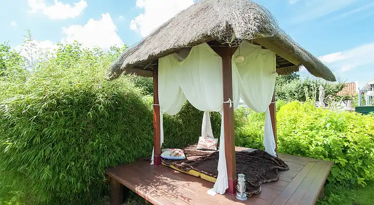 Holiday home in 't Zand