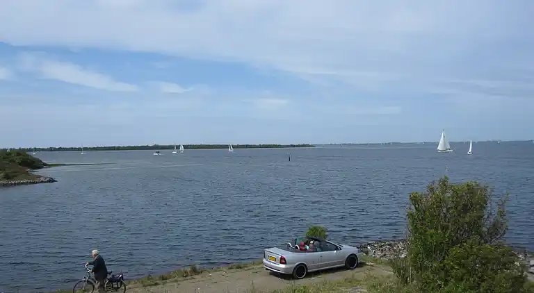 Holiday home in Zonnemaire