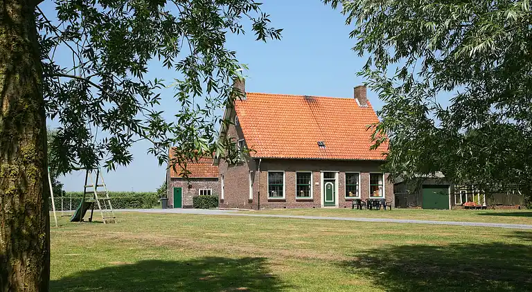Farm house in Eede