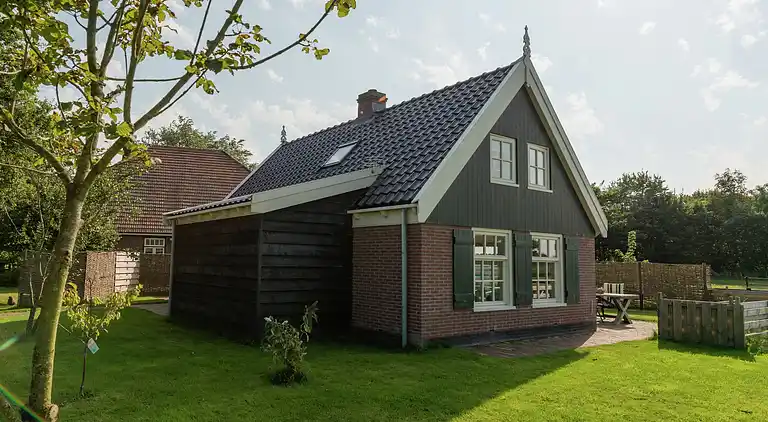 Holiday home in Hippolytushoef