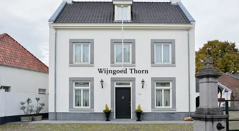 Holiday home in Heel