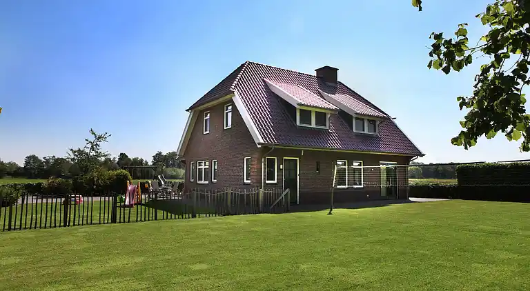 Farm house in Neede