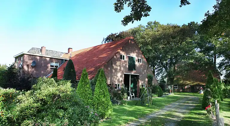 Farm house in Neede