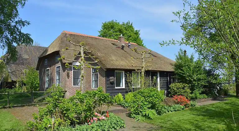 Farm house in Giethoorn