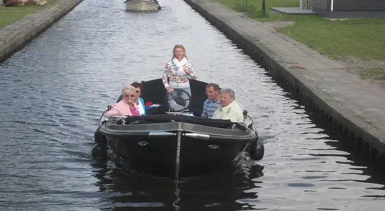 Stuga i Giethoorn