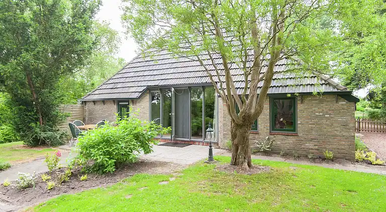 Farm house in Waskemeer