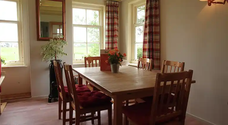 Semesterbostad i Scharsterbrug