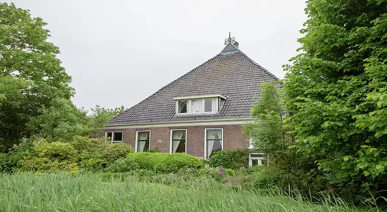 Farm house in Molkwerum