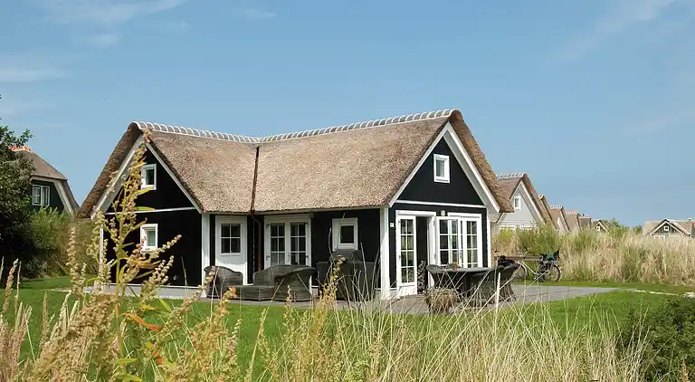 Semesterbostad i Hollum