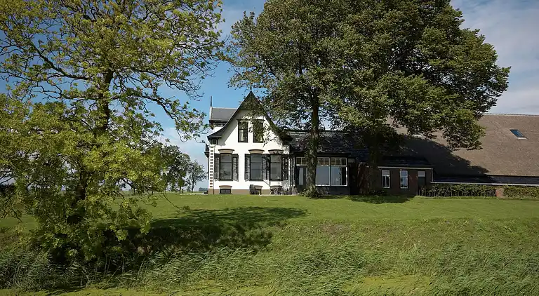 Farm house in Uithuizermeeden