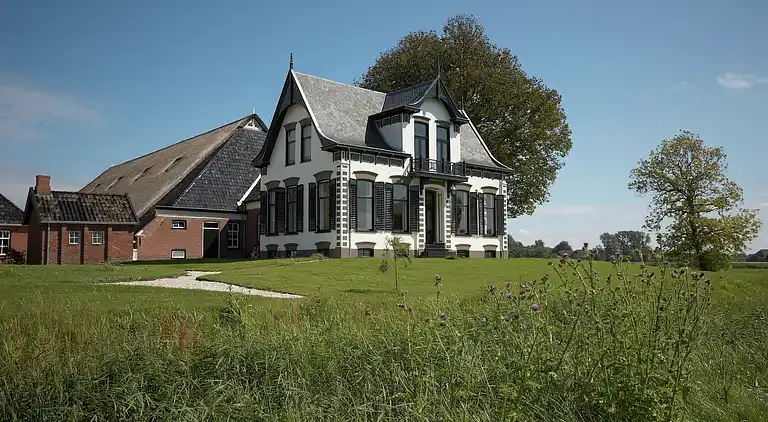 Farm house in Uithuizermeeden