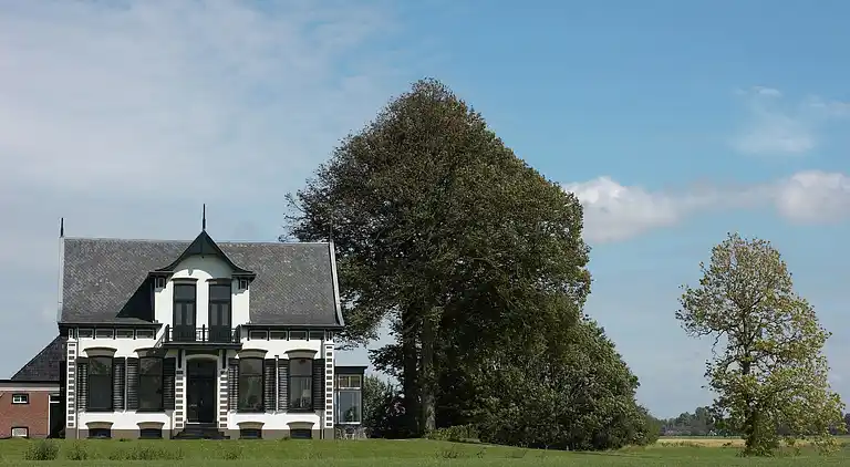 Farm house in Uithuizermeeden