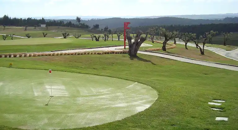 Villa in Bom Sucesso