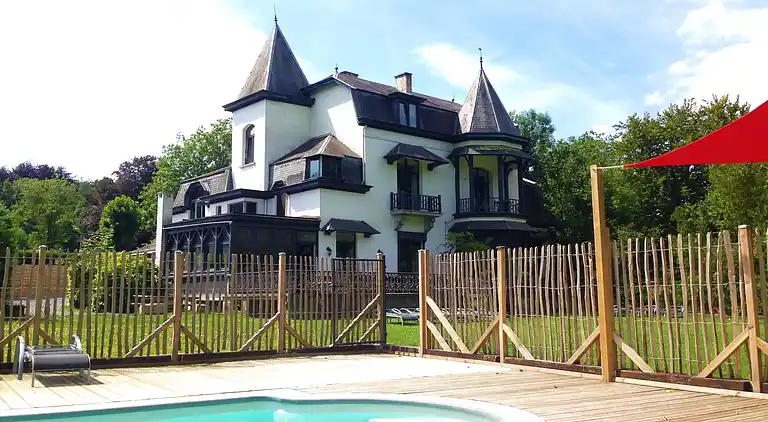 Herregård i Hastiere