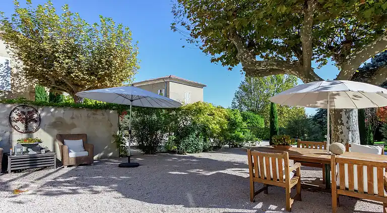 Castle in Jonquières