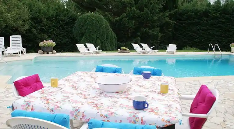 Holiday home in Bésayes