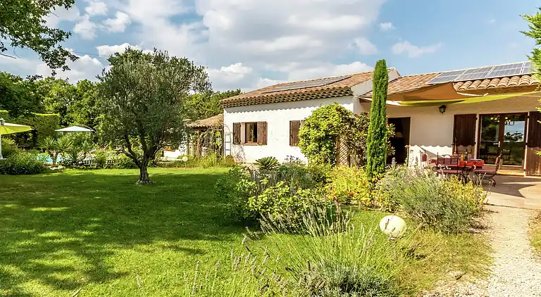 Holiday home in Meyrargues