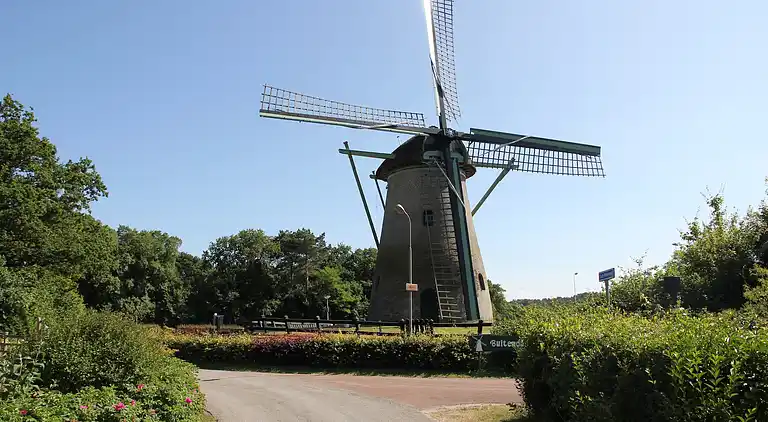 Villa in Warmenhuizen