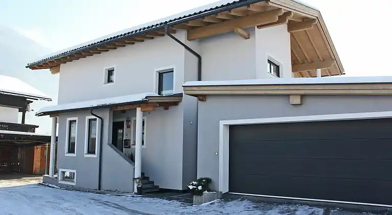 Ferielejlighed i Uderns