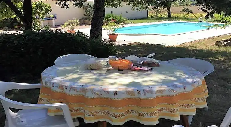 Holiday home in Homps