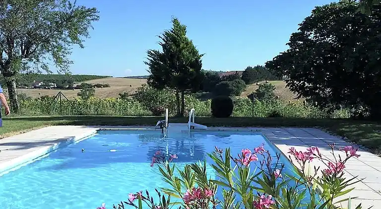 Holiday home in Homps