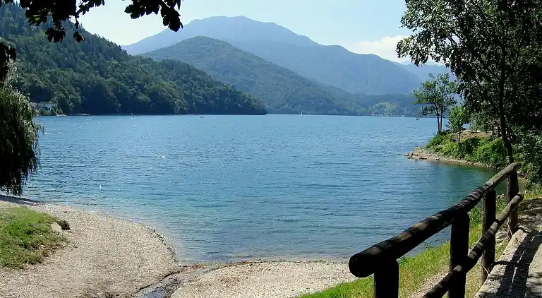 Semesterbostad i Ledro