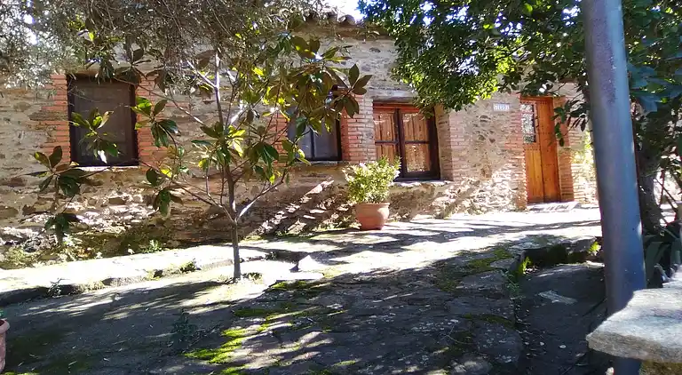 Farm house in Valencia de Alcántara