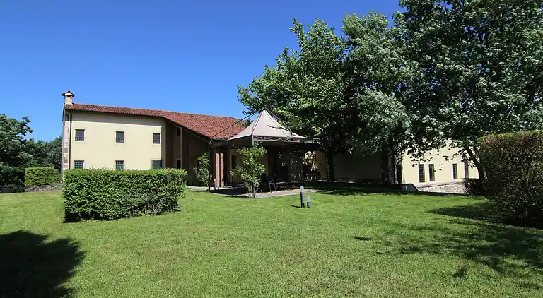 Manor house in Mason