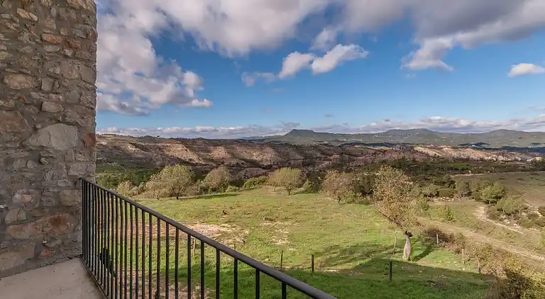Farm house in Els Hostalets de Pierola