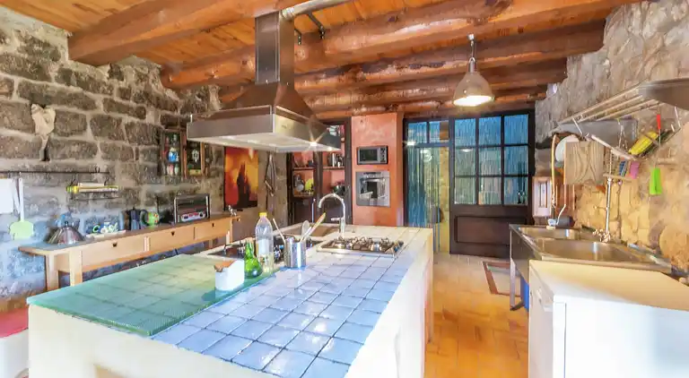 Farm house in Els Hostalets de Pierola