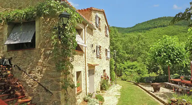 Holiday home in Saint-Laurent-de-Cerdans