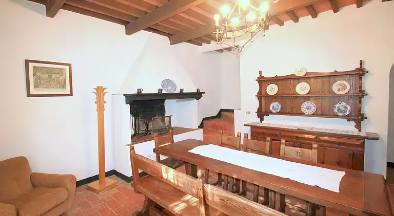 Gårdhus i Montescudaio