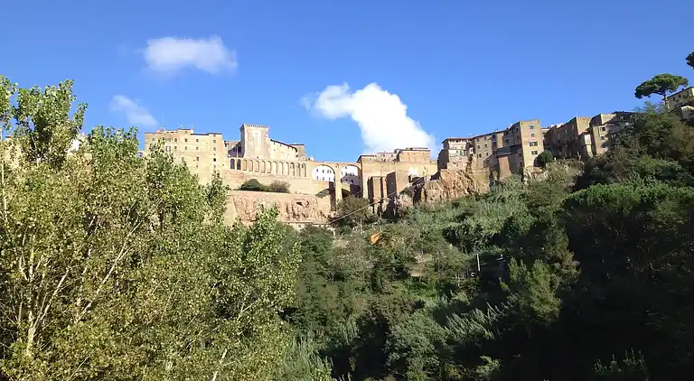 Manor house in Sorano