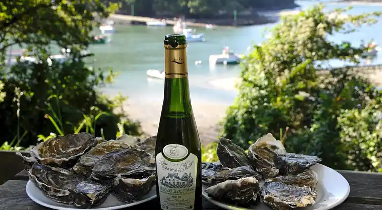 Holiday home in Querrien