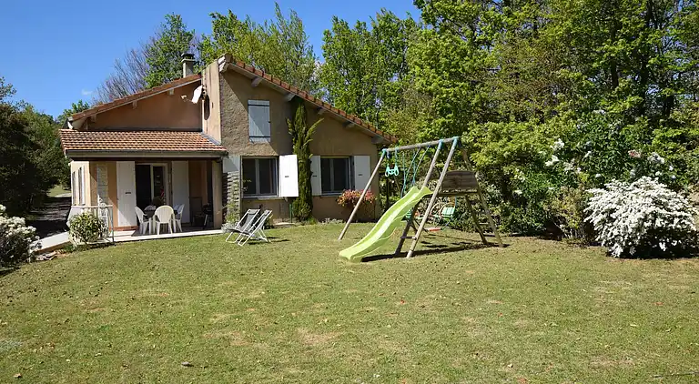 Sommerhus i Saint-Donat-sur-l'Herbasse