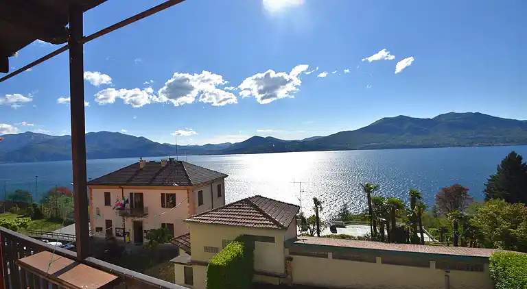 Ferielejlighed i Oggebbio