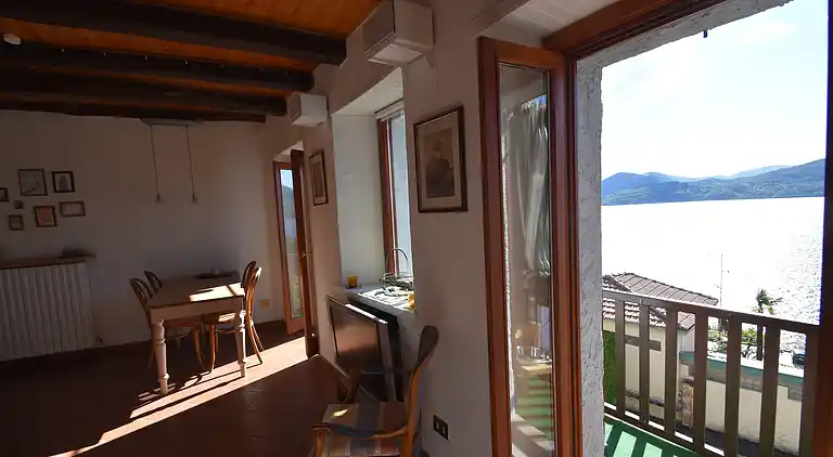 Ferielejlighed i Oggebbio