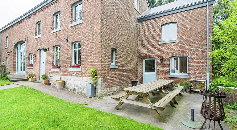 Holiday home in Leignon