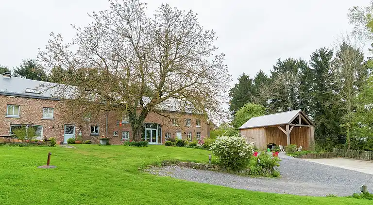 Holiday home in Leignon