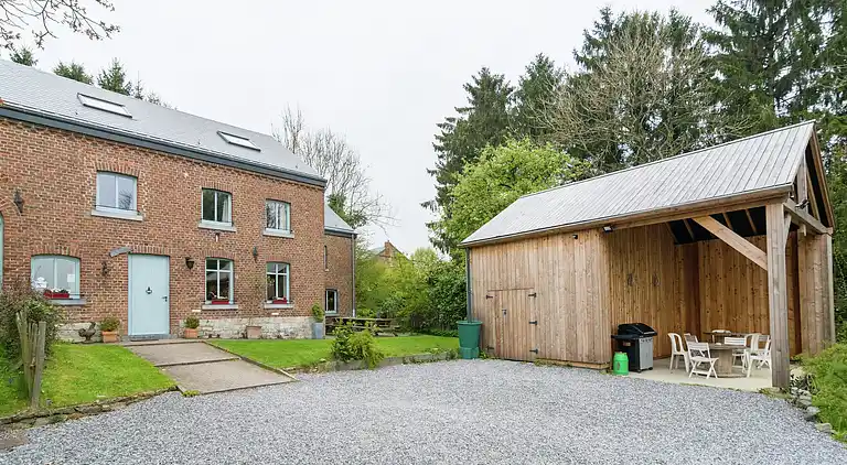 Holiday home in Leignon