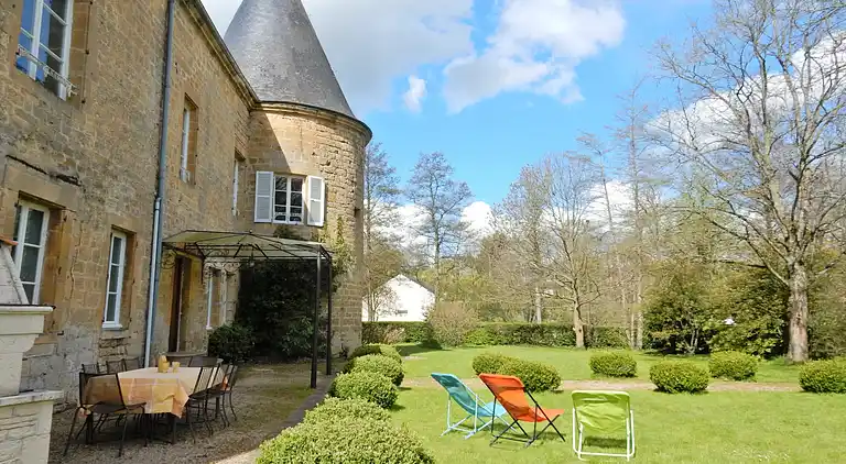 Slot i Signy-l'Abbaye