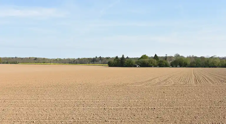 Semesterbostad i Épaignes