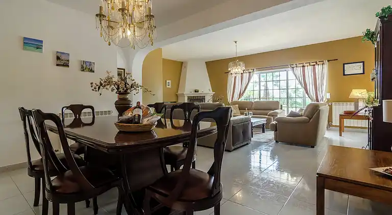 Villa i Santa Bárbara de Nexe