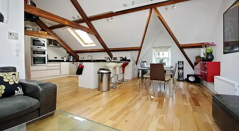 Apartment in Llanbedrog