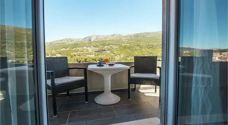 Holiday home in Podstrana