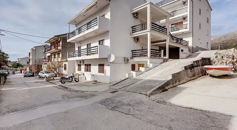 Holiday home in Podstrana