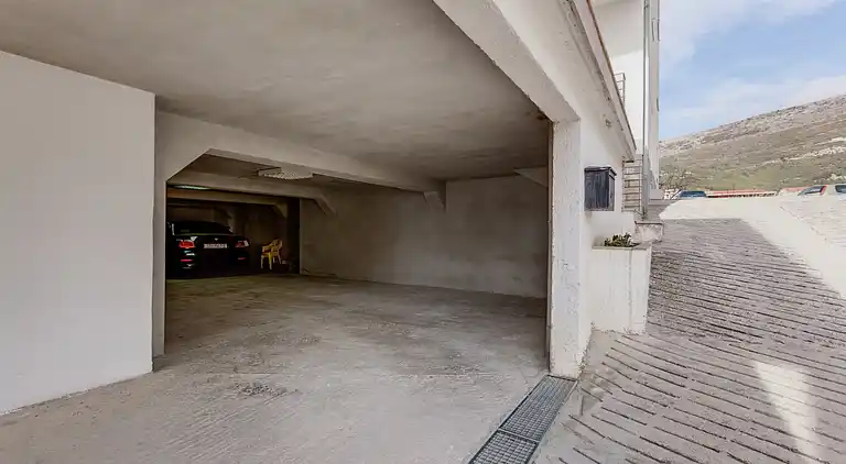 Holiday home in Podstrana